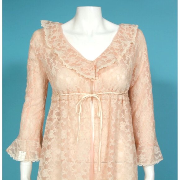 New Ro-Vel Vintage Pink Lace Peignoir Ruffle Front Tie Robe Negligee sz M /285 - Picture 2 of 7